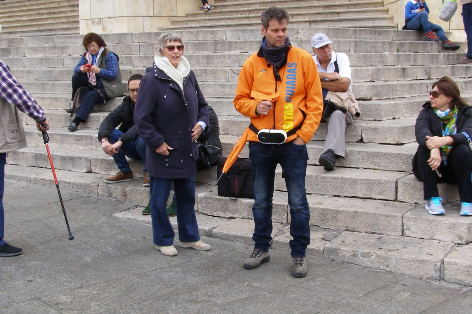 El guía os espera en la Catedral