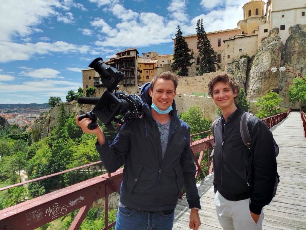 Televisión Francesa TF1 con Jurgen en Cuenca