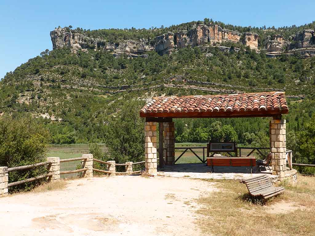 Mirador de Uña con la Raya